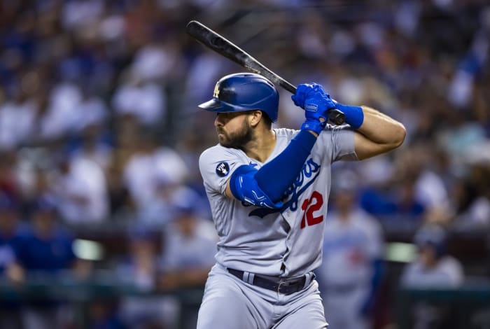 Los Angeles Dodgers OF Joey Gallo hitting